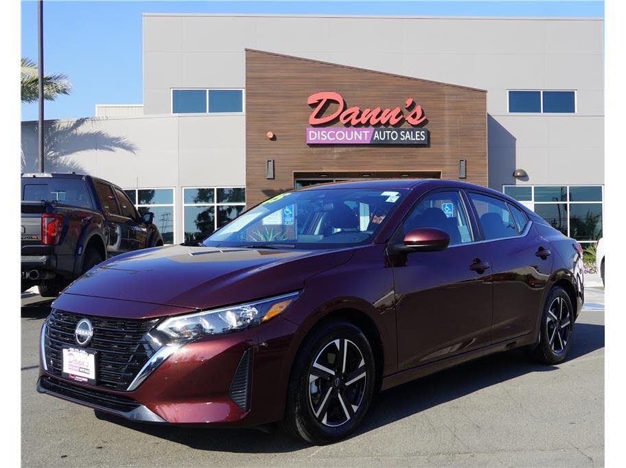 2025 Nissan Sentra SV FWD