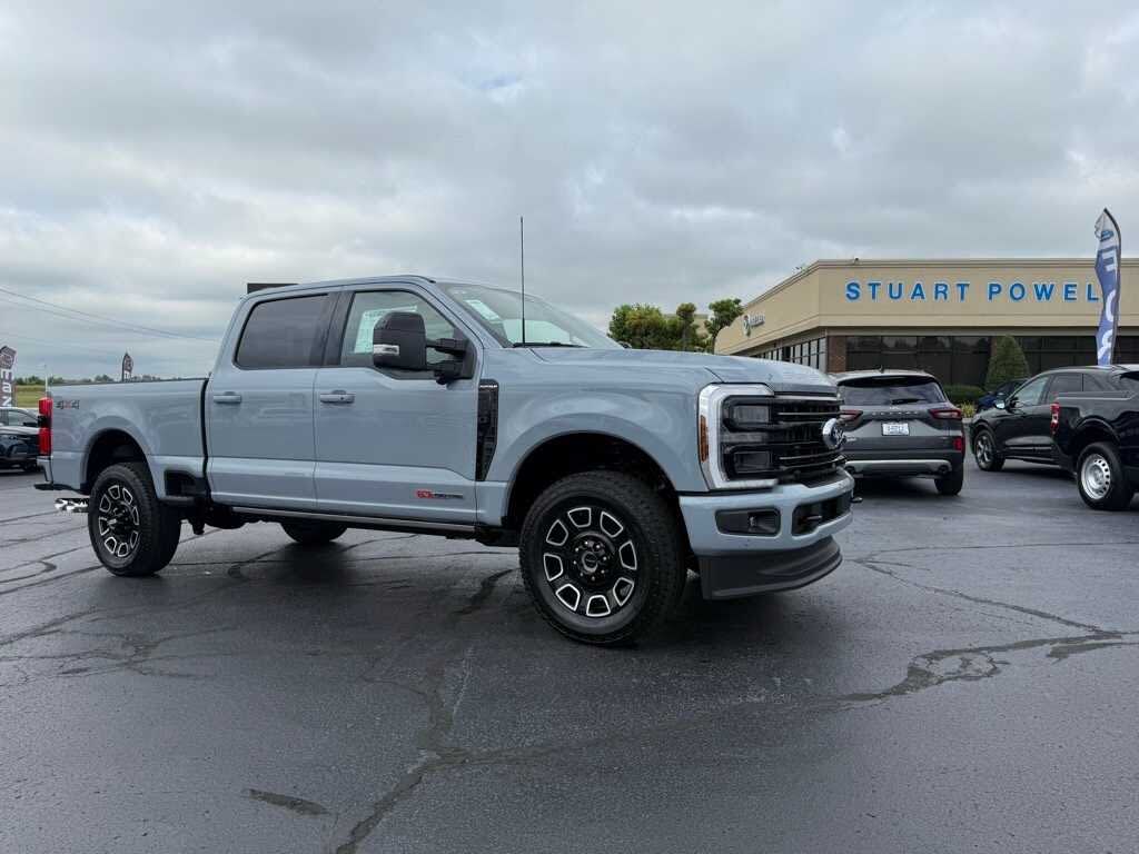 2026 Ford F-250 Super Duty Platinum Crew Cab 4WD