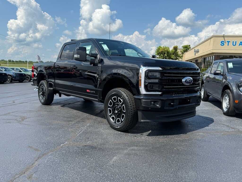 2026 Ford F-350 Super Duty Platinum Crew Cab 4WD