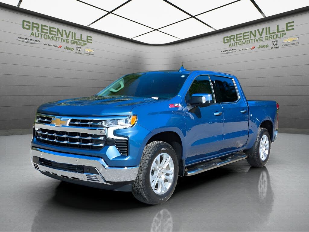 2024 Chevrolet Silverado 1500 LTZ Crew Cab 4WD