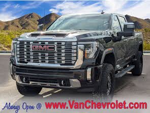 GMC Sierra 2500HD Denali Crew Cab 4WD