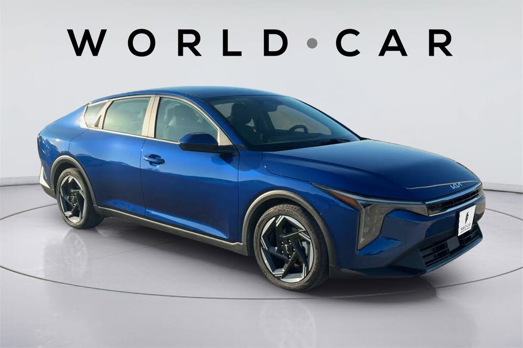 2025 Kia K4 EX FWD