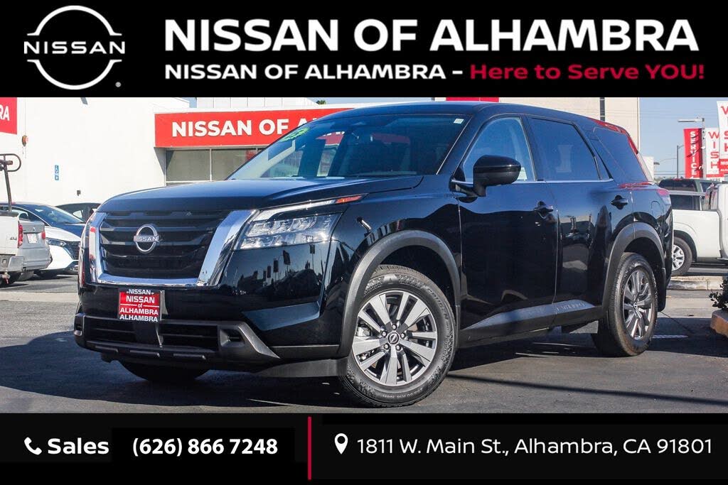 2025 Nissan Pathfinder S FWD