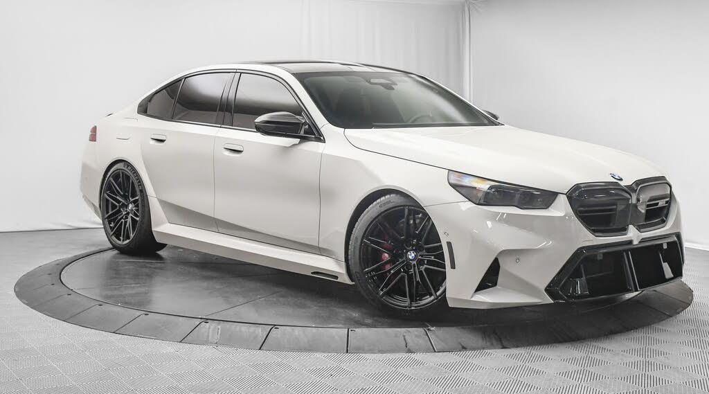 2025 BMW M5 AWD