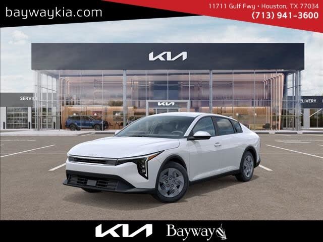 2025 Kia K4 LX FWD