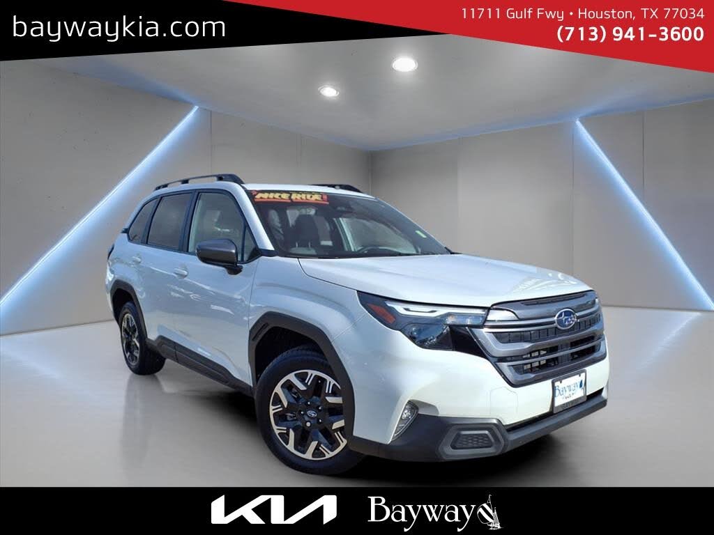 2025 Subaru Forester Premium Crossover AWD