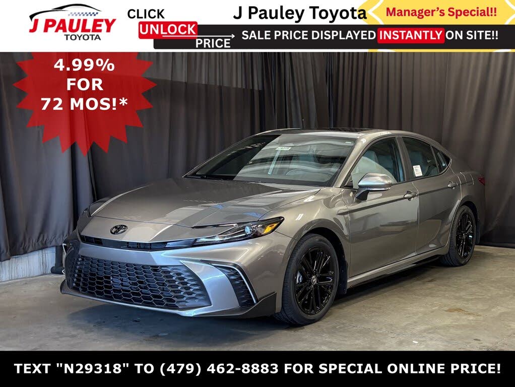 2026 Toyota Camry SE FWD