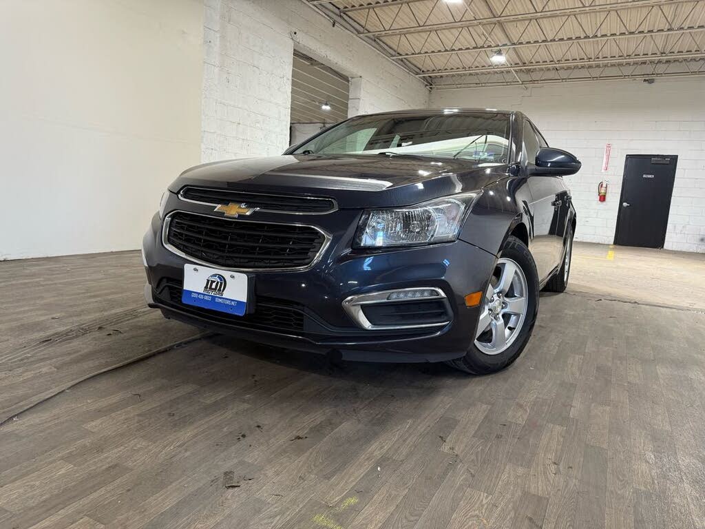 2015 Chevrolet Cruze 1LT Sedan FWD