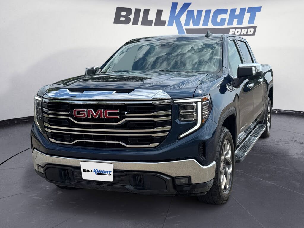 2022 GMC Sierra 1500 SLT Crew Cab 4WD