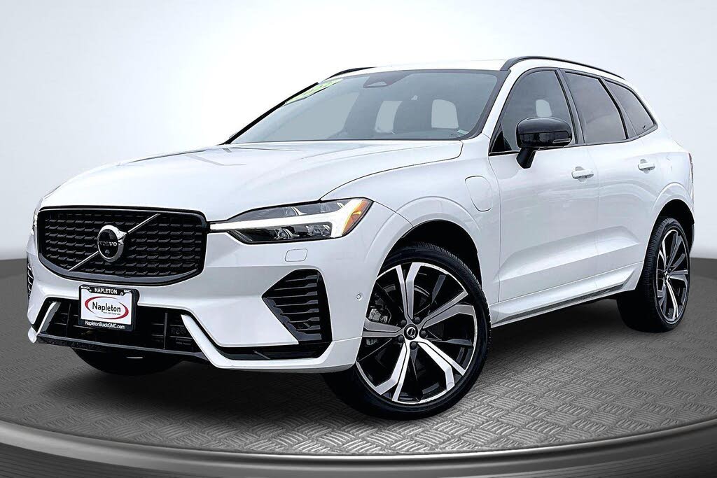 2022 Volvo XC60 Recharge R-Design Extended Range eAWD