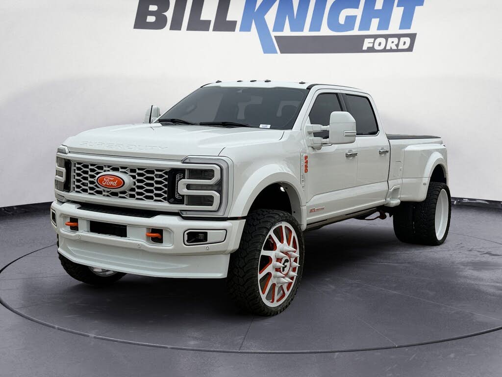 2023 Ford F-450 Super Duty Platinum Crew Cab LB DRW 4WD