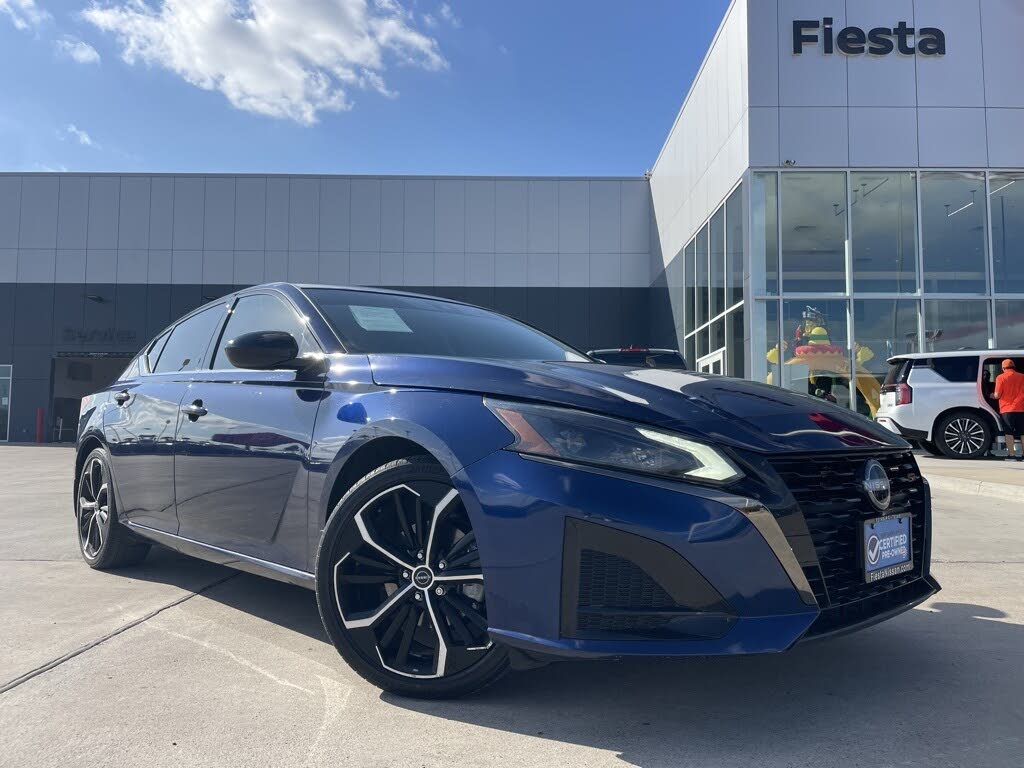 2023 Nissan Altima 2.5 SR FWD