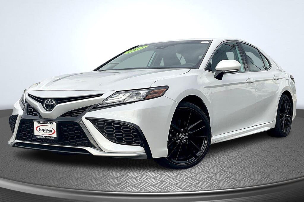 2023 Toyota Camry XSE FWD