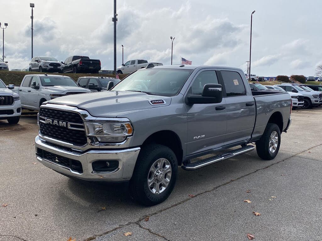 2024 RAM 2500 Big Horn Crew Cab 4WD