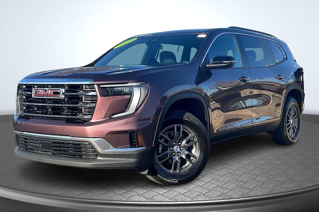 2025 GMC Acadia Elevation FWD