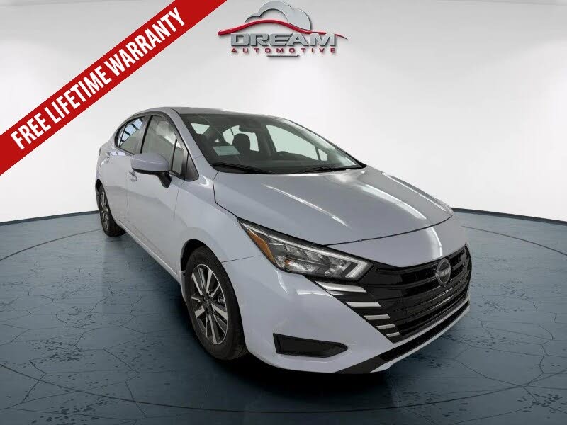 2025 Nissan Versa SV FWD