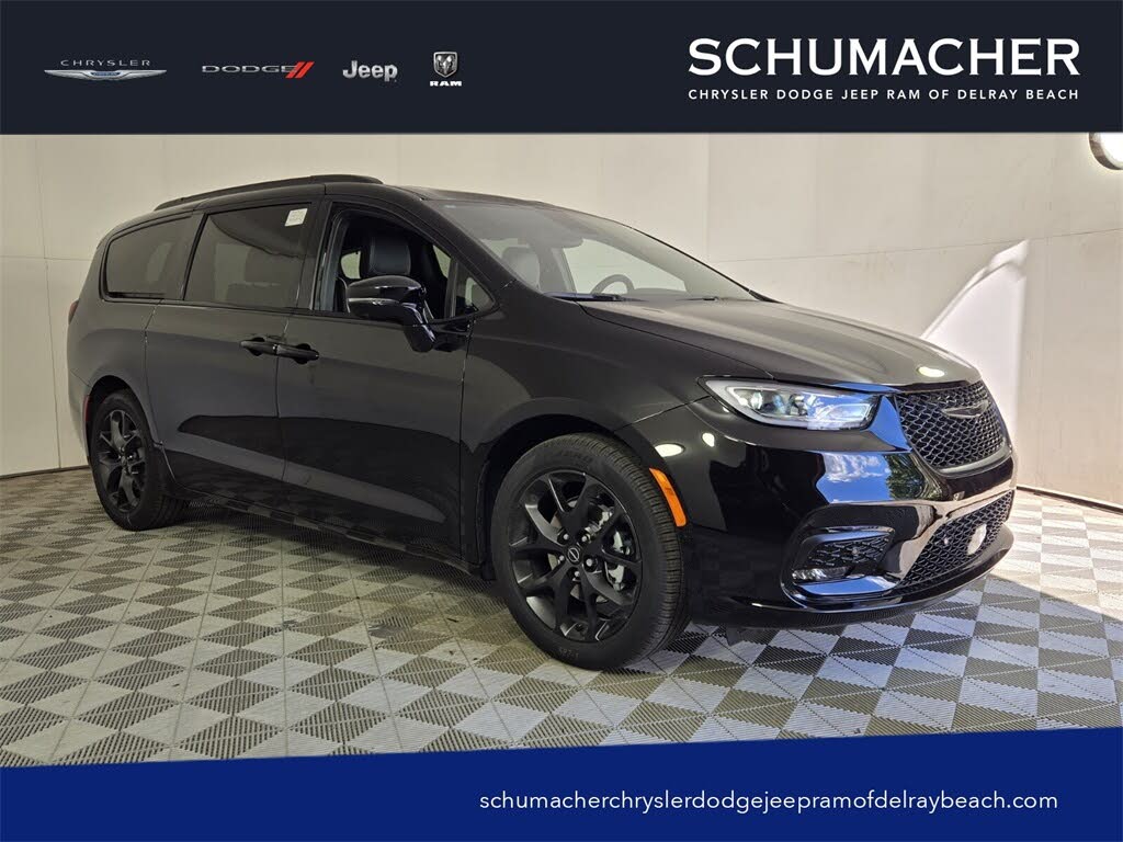 2026 Chrysler Pacifica Limited FWD