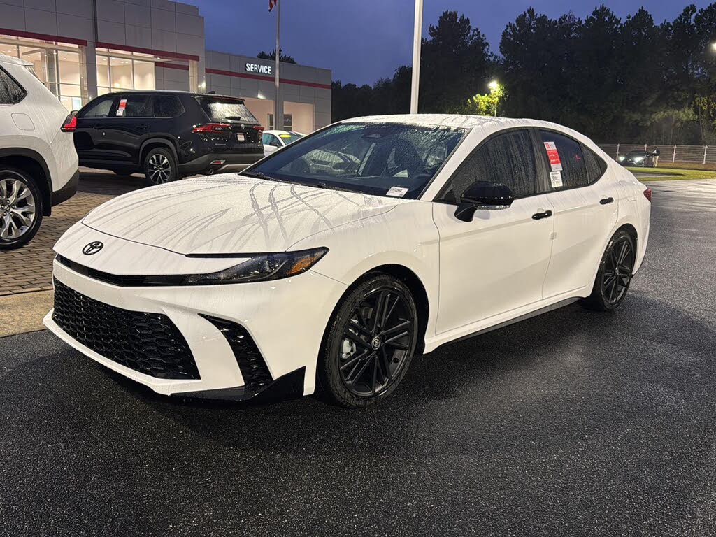 2026 Toyota Camry Nightshade FWD