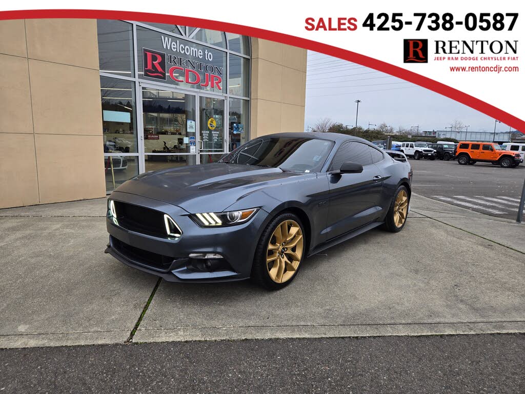 2016 Ford Mustang GT Premium Coupe RWD