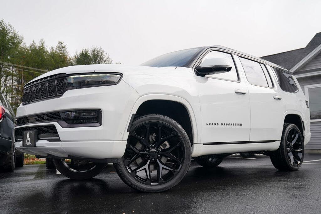 2022 Jeep Grand Wagoneer Series II 4WD