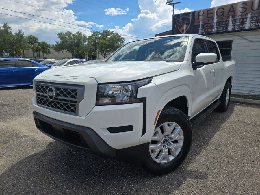 2022 Nissan Frontier SV Crew Cab RWD