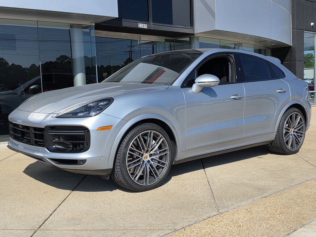 2022 Porsche Cayenne Coupe Turbo AWD