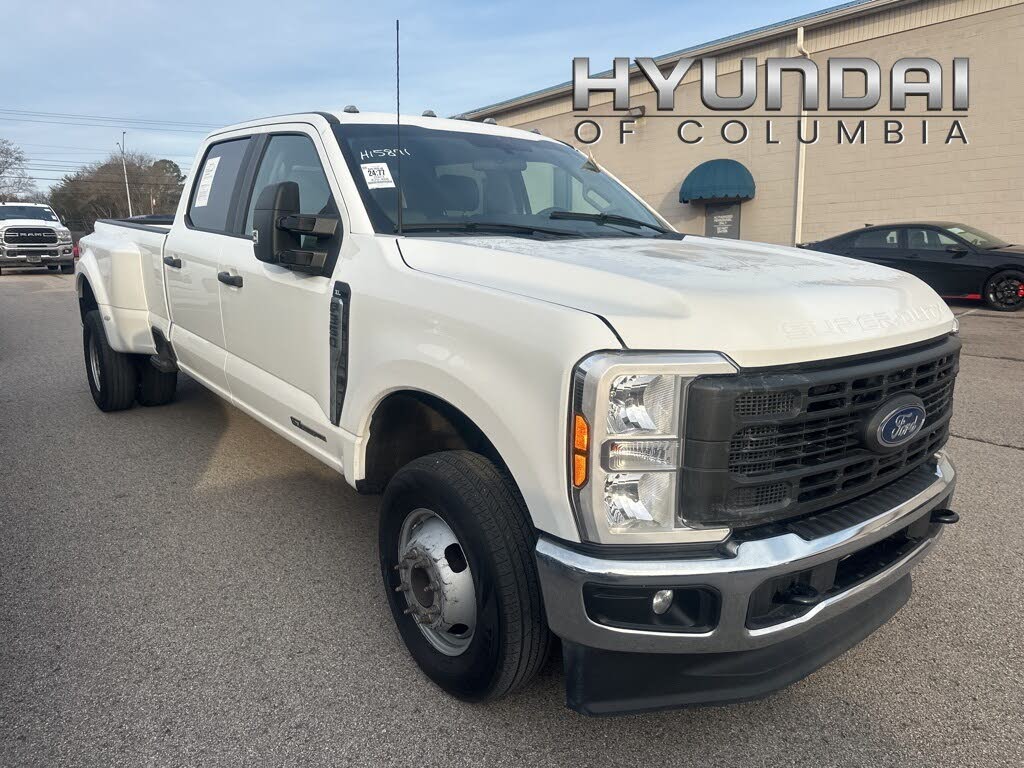 2023 Ford F-350 Super Duty XL Crew Cab LB DRW 4WD