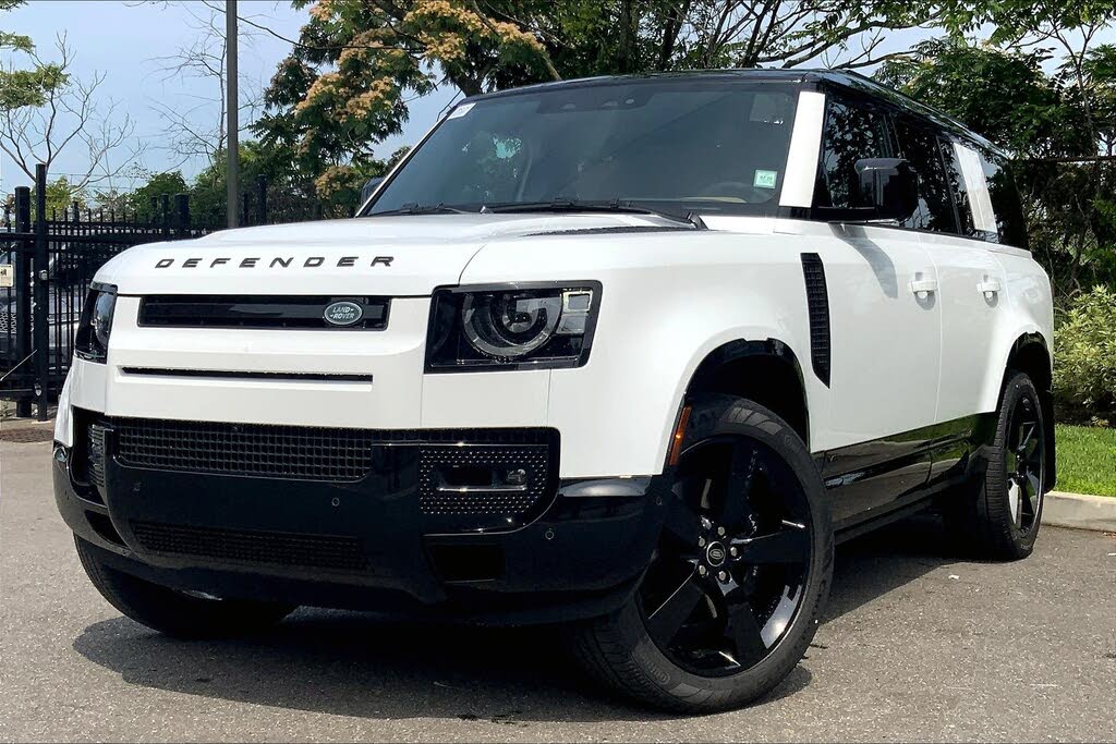 2025 Land Rover Defender 130 V8 P500 AWD