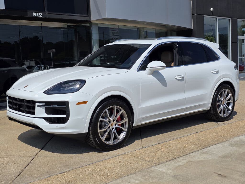 2025 Porsche Cayenne S AWD