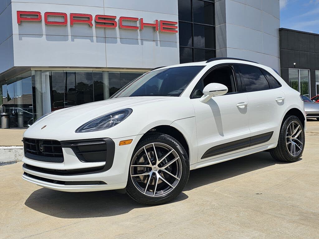 2025 Porsche Macan
