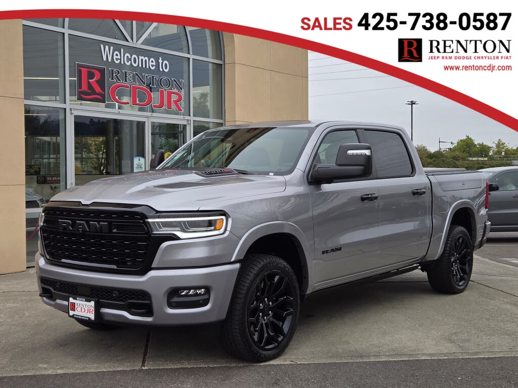 2025 RAM 1500 Limited Crew Cab 4WD