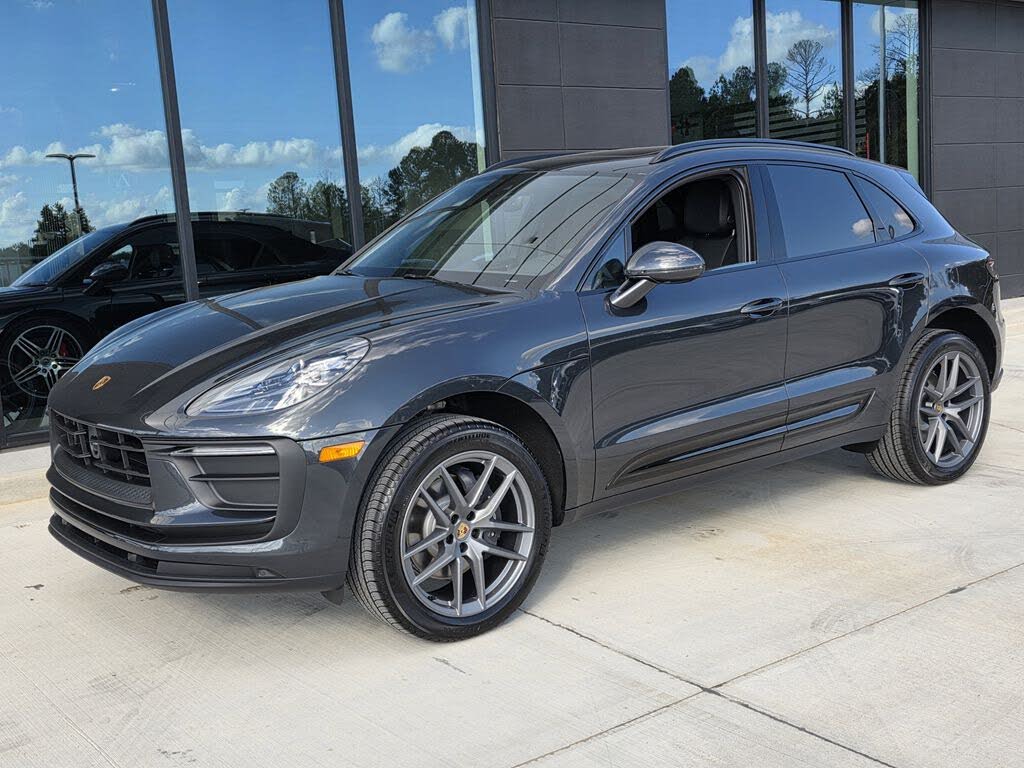 2026 Porsche Macan