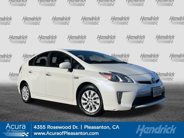 2013 Toyota Prius Plug-In Hybrid