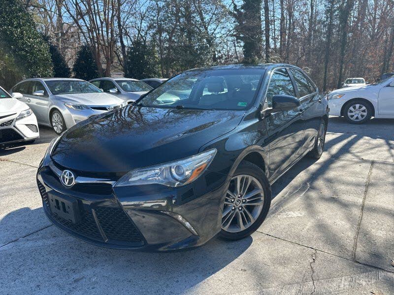 2016 Toyota Camry SE