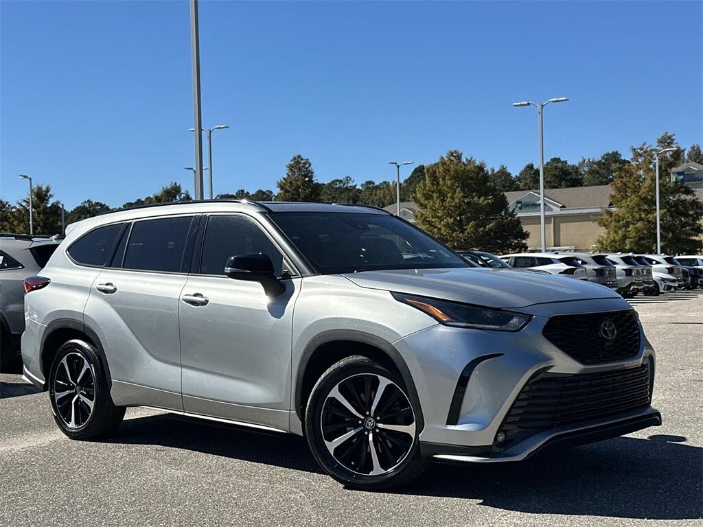 2022 Toyota Highlander XSE FWD