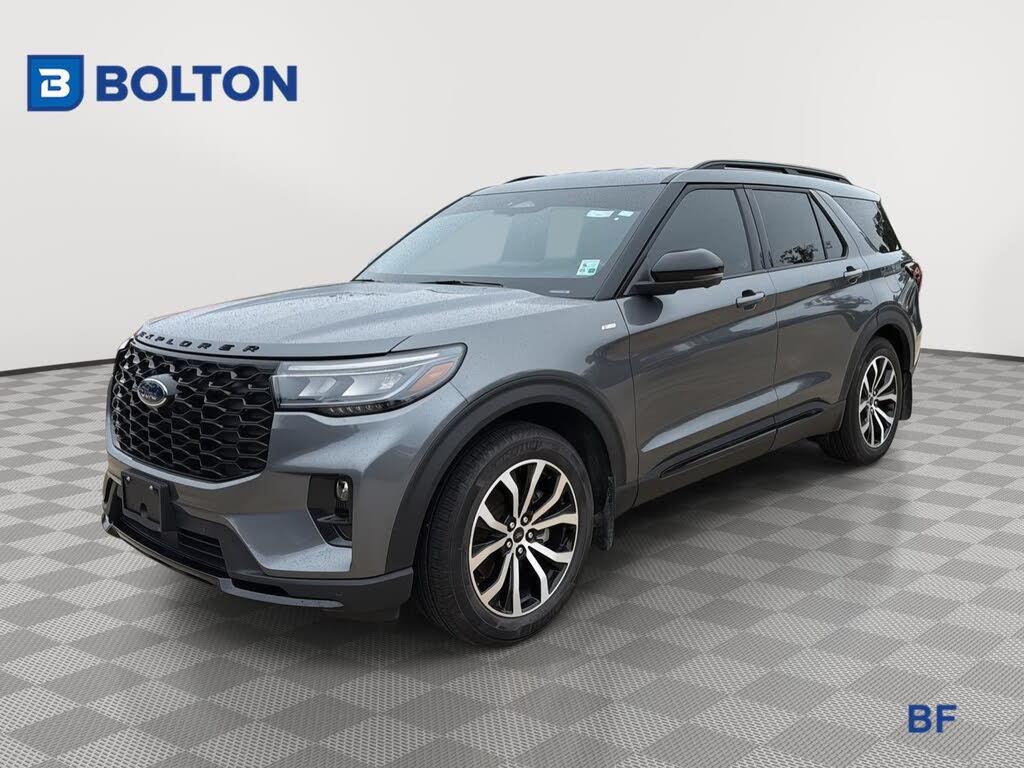 2025 Ford Explorer ST-Line RWD