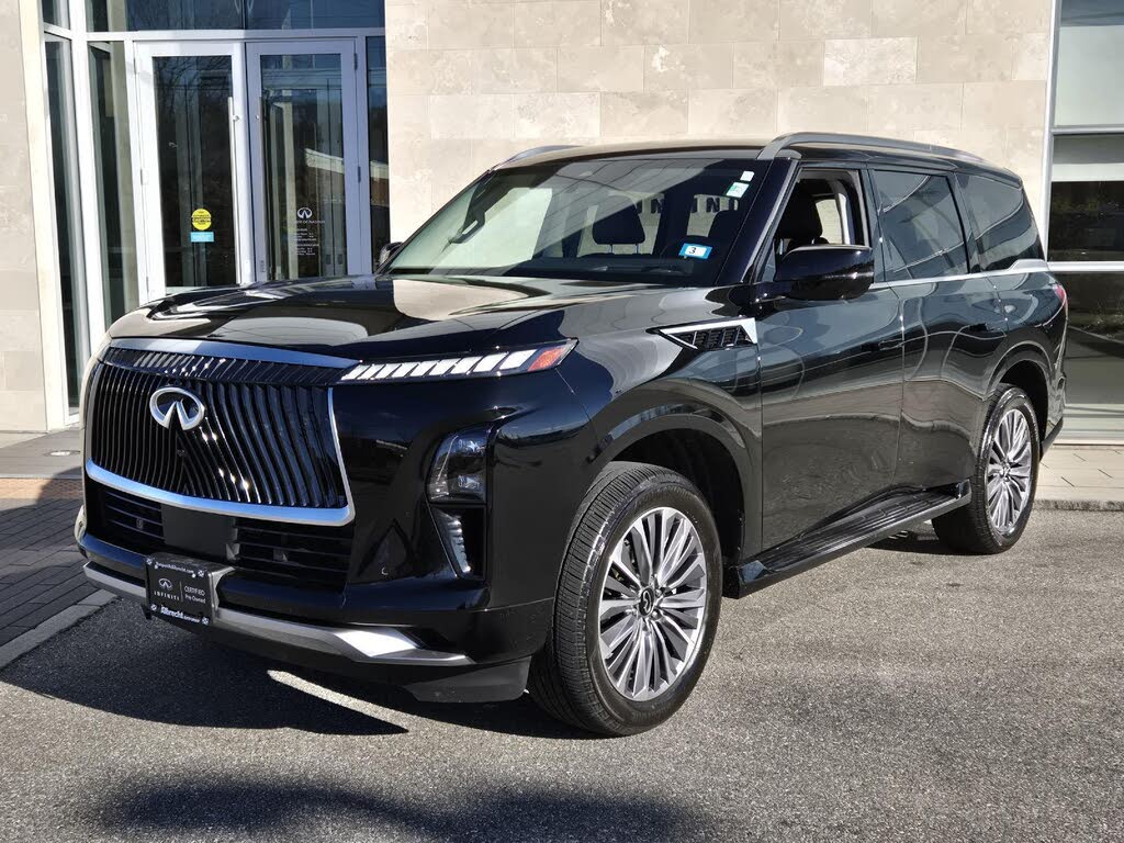 2025 INFINITI QX80 Luxe 4WD