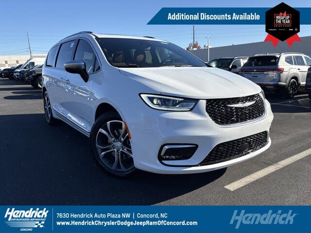 2026 Chrysler Pacifica Pinnacle FWD