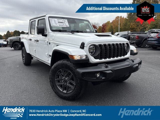 2026 Jeep Gladiator Sport S Crew Cab 4WD