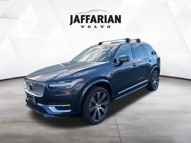 2023 Volvo XC90 Recharge T8 Plus Bright Theme 7-Passenger eAWD