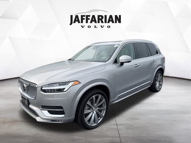 2023 Volvo XC90 B6 Ultimate Bright Theme 7-Passenger AWD