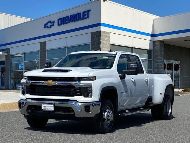 2024 Chevrolet Silverado 3500HD LT Crew Cab 4WD