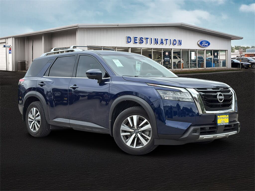 2024 Nissan Pathfinder SL FWD