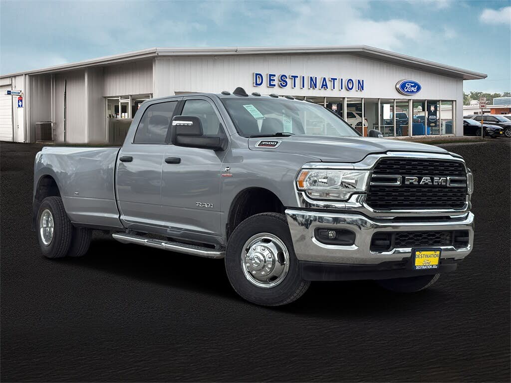 2024 RAM 3500 Big Horn Crew Cab LB DRW 4WD