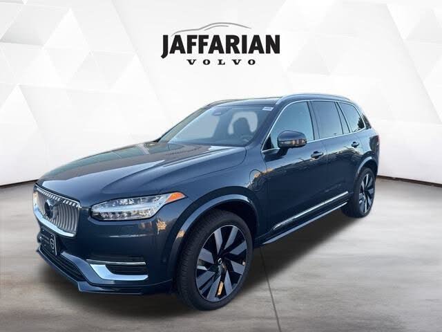 2024 Volvo XC90 Recharge T8 Plus Bright Theme 7-Passenger eAWD