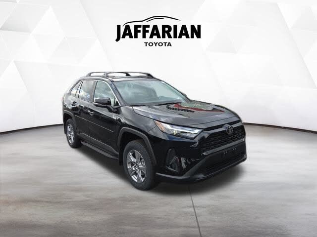 2025 Toyota RAV4 XLE AWD