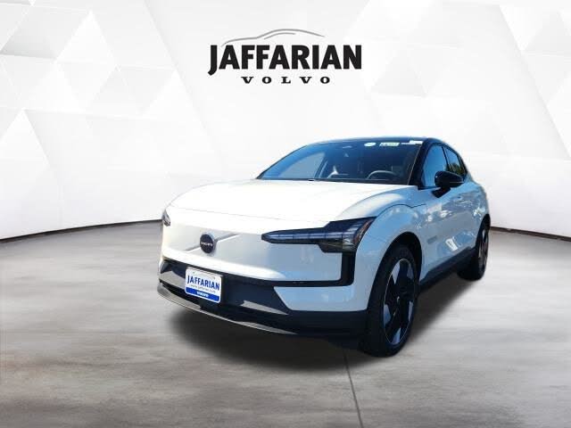 2025 Volvo EX30 Twin Plus eAWD