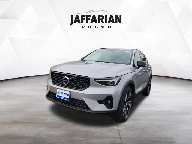 2026 Volvo XC40 B5 Ultra AWD
