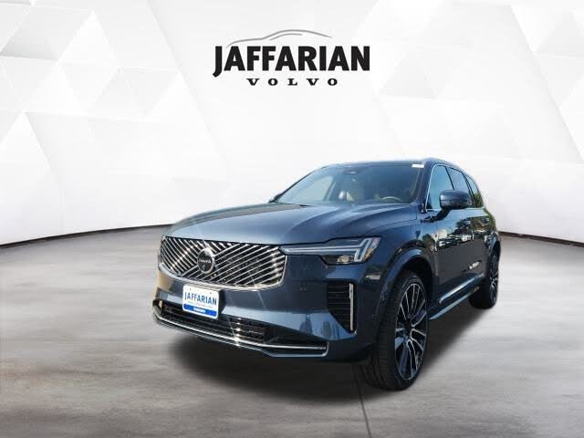 2026 Volvo XC90 B6 Plus 7-Passenger AWD