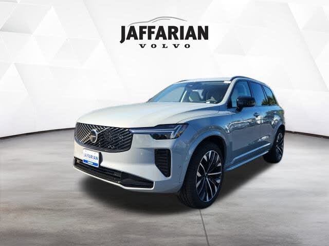 2026 Volvo XC90 B6 Ultra Dark 6-Passenger AWD